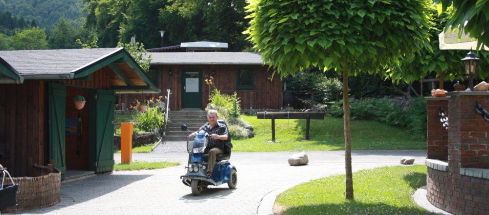 Barrierefreiheit | Menschen im Rollstuhl | Camp Hammer, Simmerath